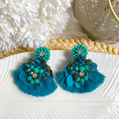 Aretes Uma, bordados a Mano color turqueza