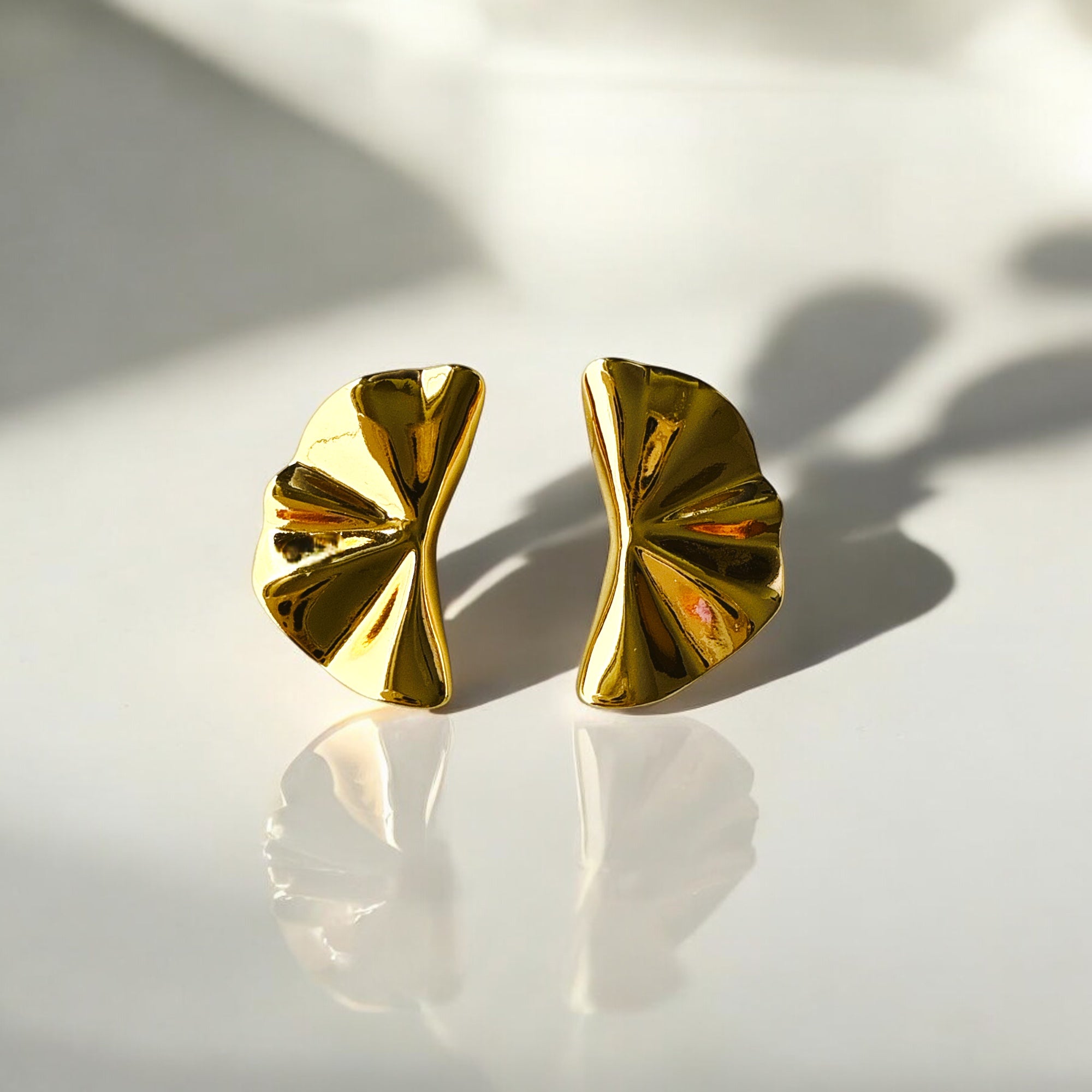 aretes acero minimalista origami dorado