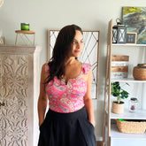 Body Alitas fucsia flores talla standard