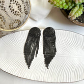 Aretes fringe circonia negro, plomo oscuro