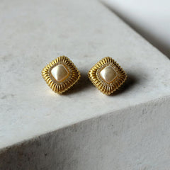 aretes vintage rombo dorado, perla, circon