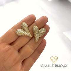 Aretes Corazón Dorados con Circonias