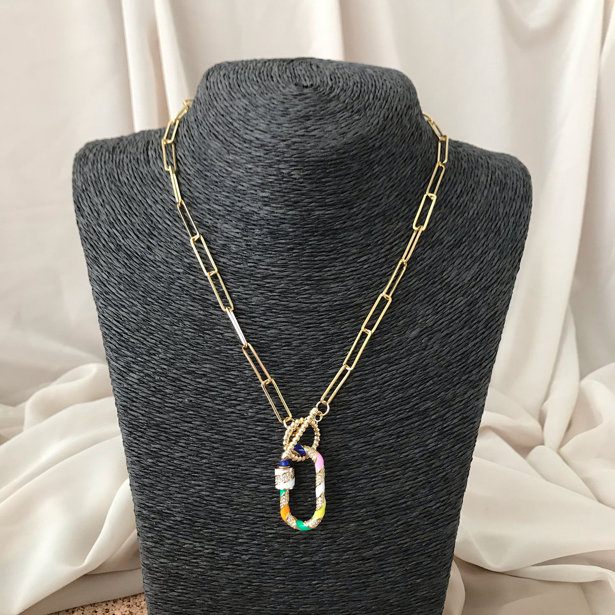 Collar Candy Cane enchapado en oro 18K