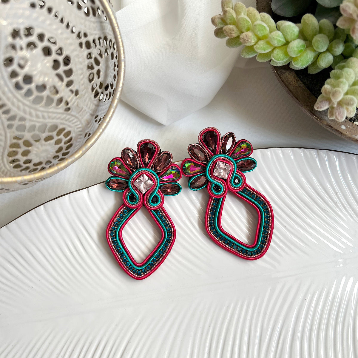 Aretes Prune fucsia, turqueza