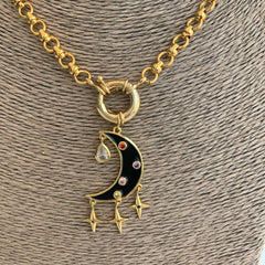 Collar regulador con dije de luna negra enchapado en oro 18k