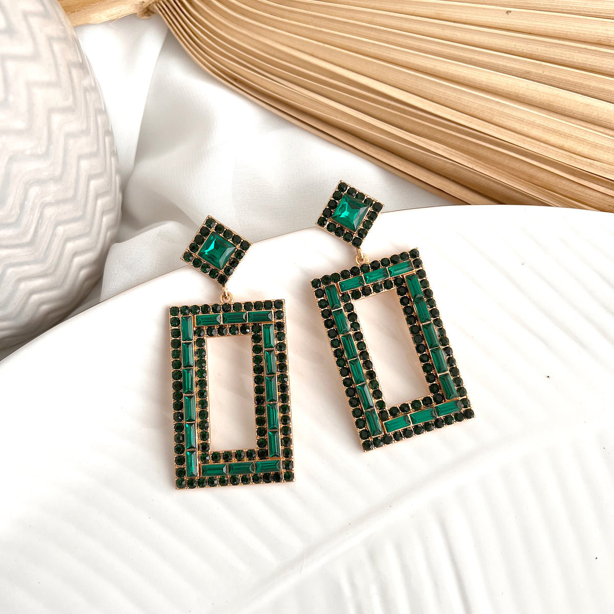 Aretes full cristales rectangulares verde
