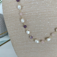 Collar pastel pearls