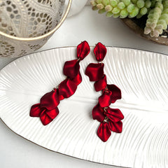 Aretes pétalos rojo