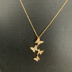 Collar cadena de mariposas con circones en plata 925 bañado en oro 18k