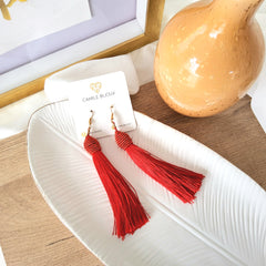 Aretes borla glam rojo