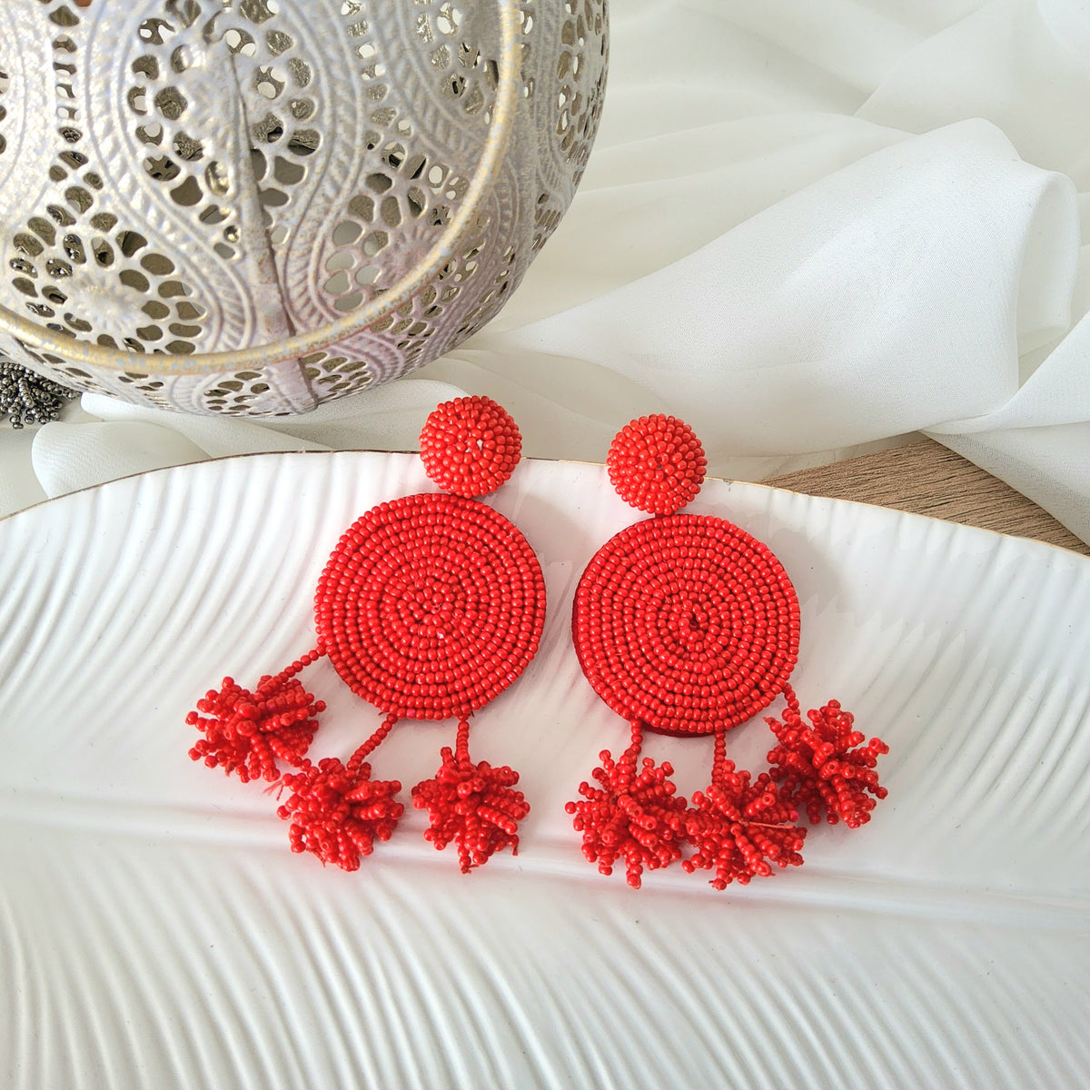 Aretes polka rojo