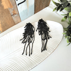 Aretes sauce negro