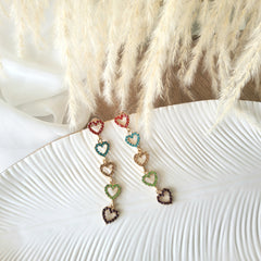 Aretes Lovely Heart rojo, tuqueza, morado, verde, nude