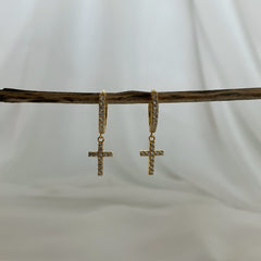 Mini argollas circones y cruces en plata 925 bañado en oro 18k