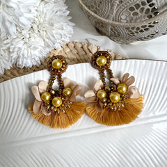 Aretes trapecio dorado