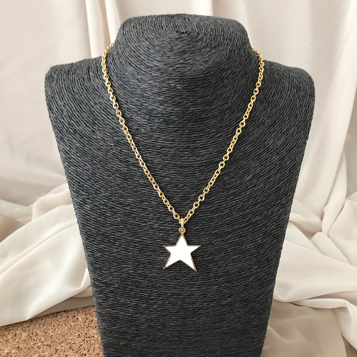 Collar eslabones regulable, dije de estrella blanca enchapado en oro 18K