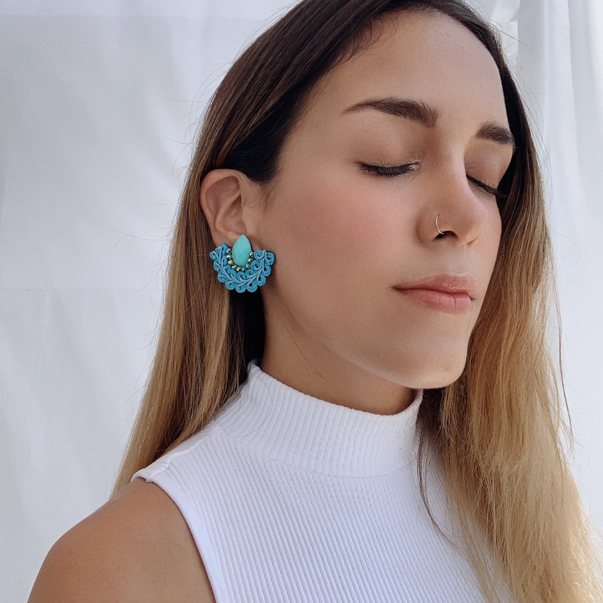 Aretes Adriana turquesa