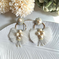 Aretes Isa ivory, blanco, hueso