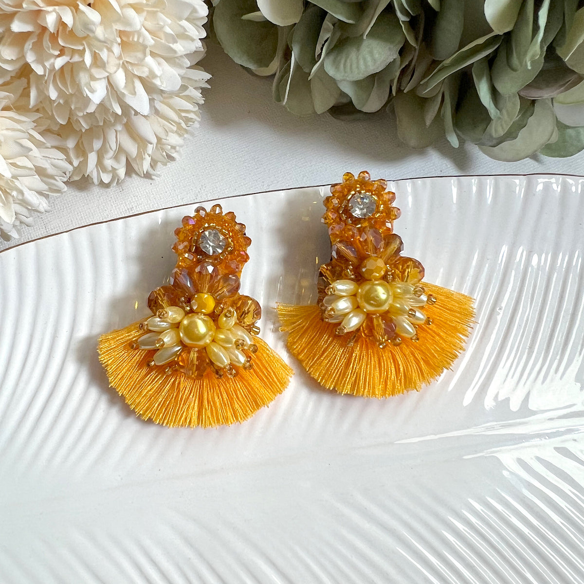 Aretes Frida amarillo mostaza