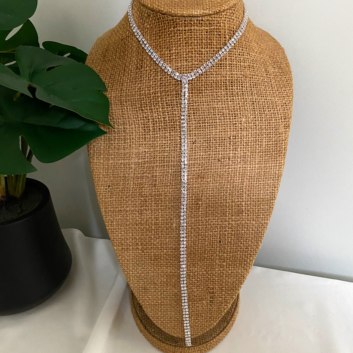 Collar lariat full circones engaste plateado