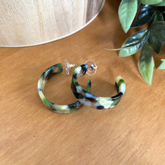 Aretes argolla acrílica verde