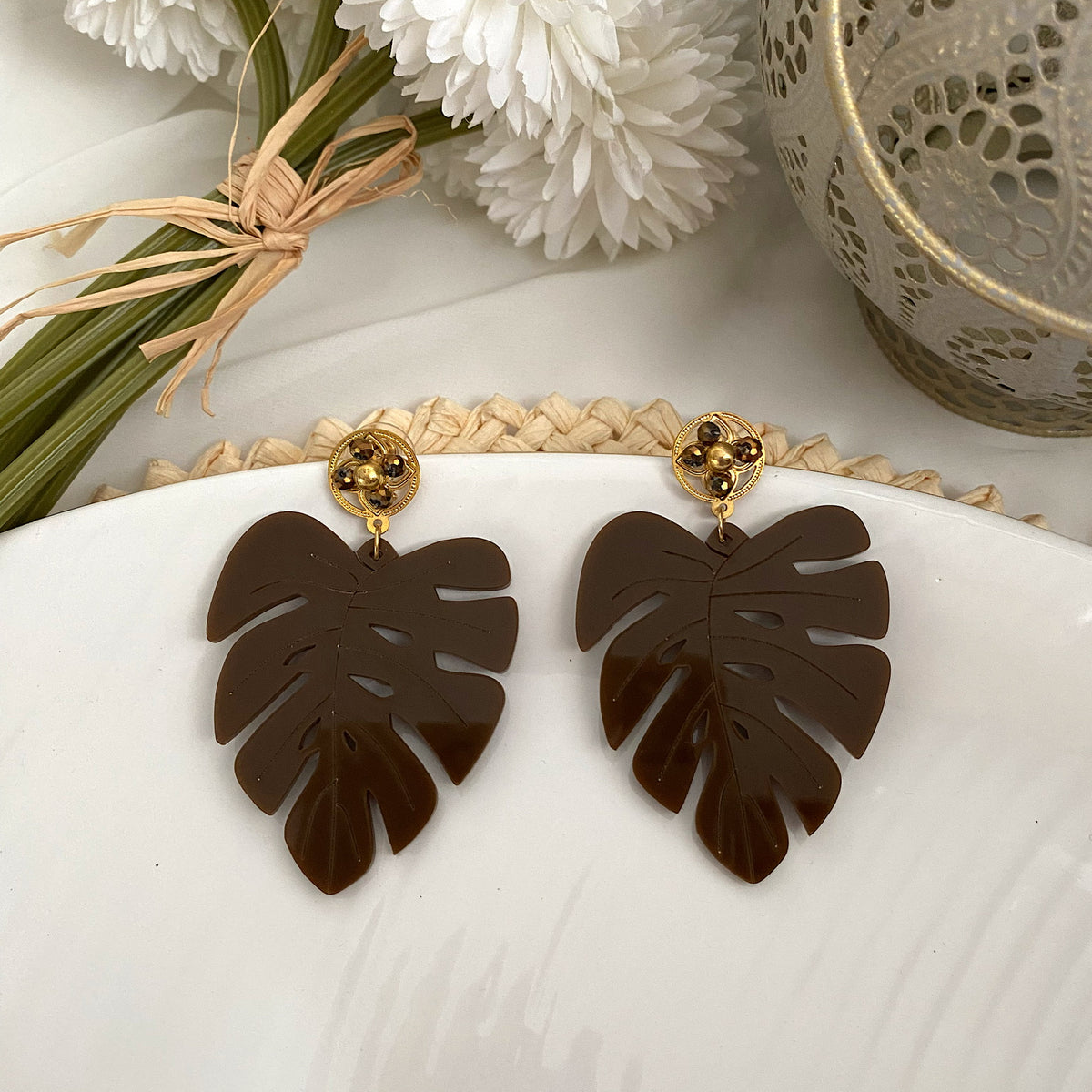 Aretes hojas acrilicas marrón