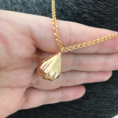 Collar pepa con dije removible circulo incrustado rainbow enchapado en oro 18K