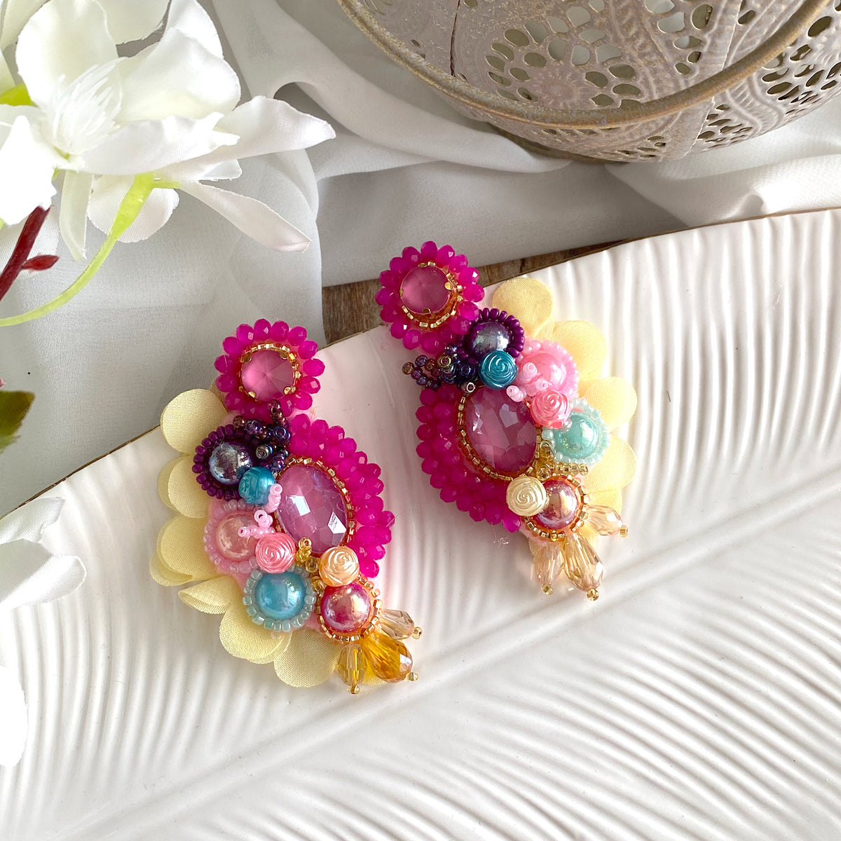 Aretes Florece Magnolia fucsia, amarillo, rosa, celeste