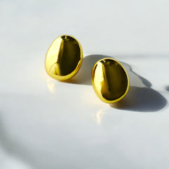 Aretes Dorados de Acero Bañado en Oro Diseño Minimalista