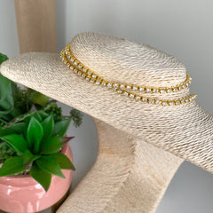 Collar largo regulable, circones engaste dorado