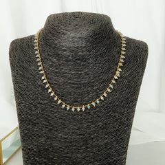 Collar dots celeste y blanco enchapado en oro 18k