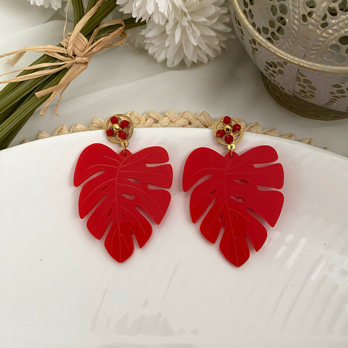Aretes hojas acrilicas rojo