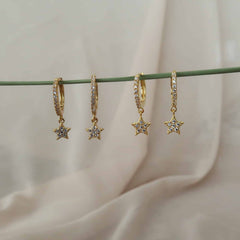 Mini argollas plata 925 baño en oro 18k con dije de estrella y circones