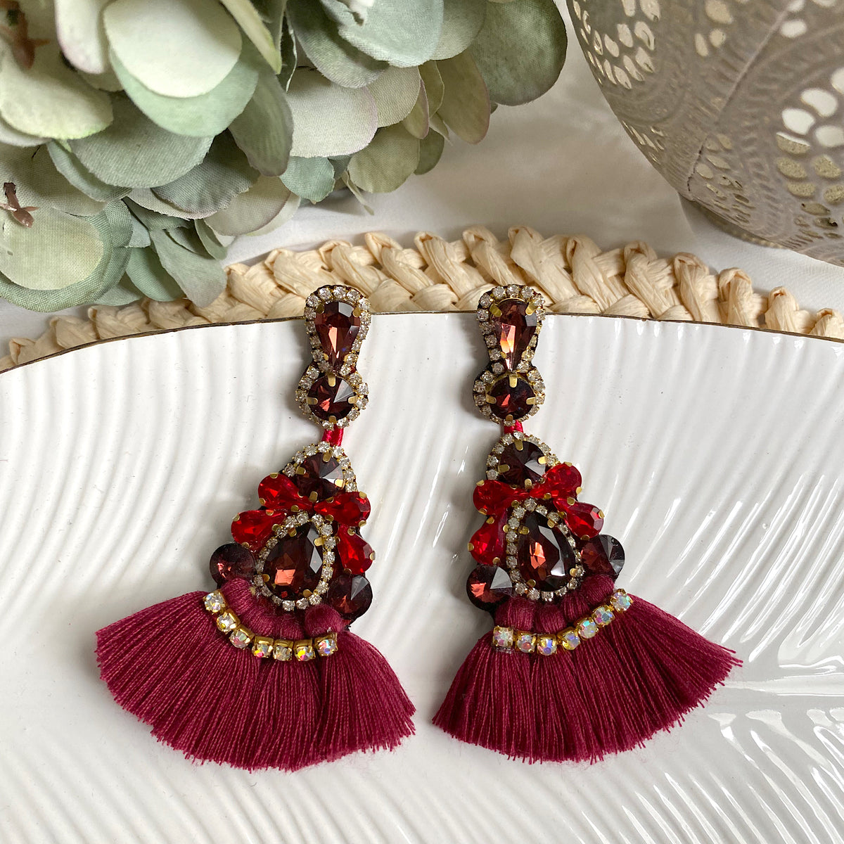 Aretes Maca rojo vino