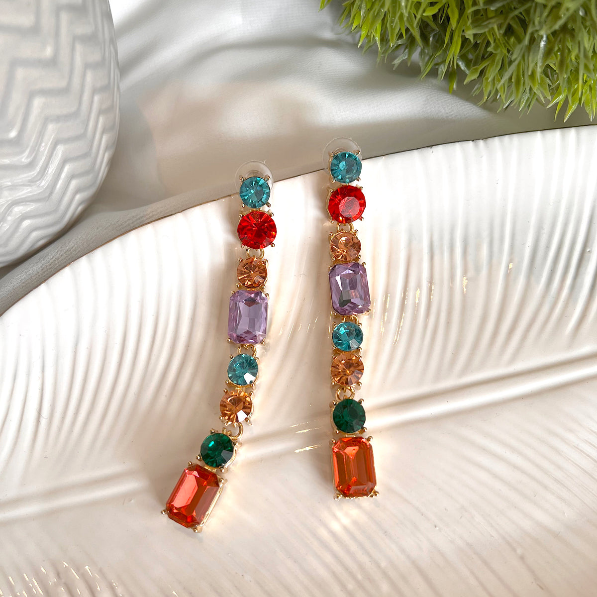 Aretes string cristales pasteles