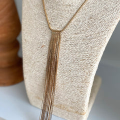 Collar corbata cadena dorado