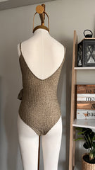 Body lazo dorado talla standard