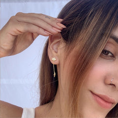 Aretes tormenta con circones en plata 925 bañado en oro 18k