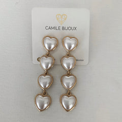 Aretes cadena cuatro corazones perla