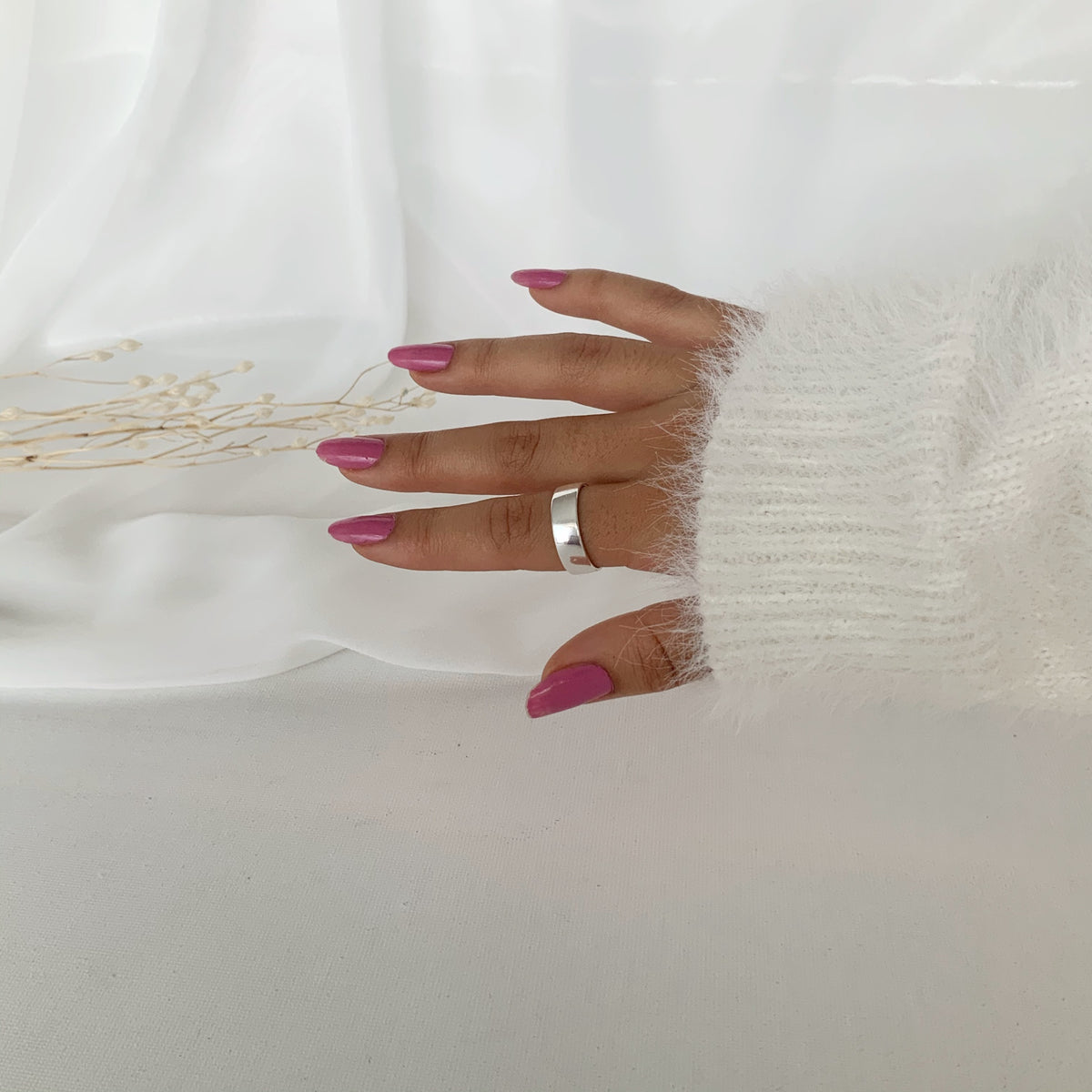 Anillo basic slim ajustable en plata 925