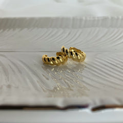 Cuff spiral en plata 925 bañado en oro 18k