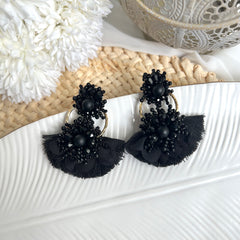Aretes Claire negro