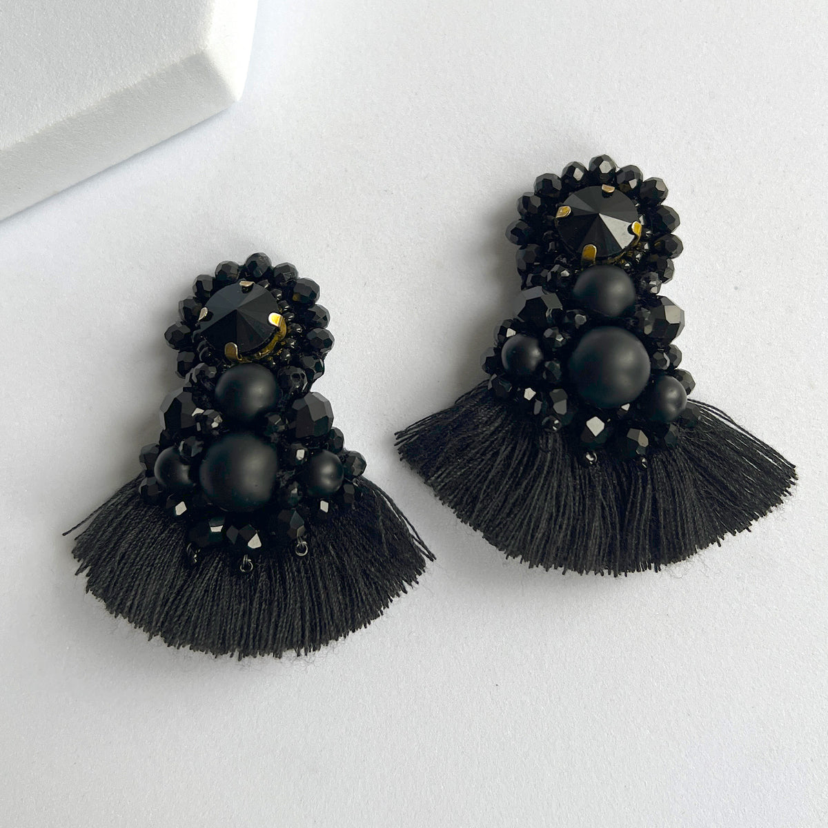 Aretes Odara negro